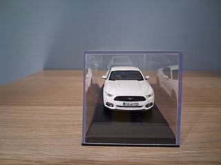 Modellino Norev Ford Mustang GT 2015 1/43