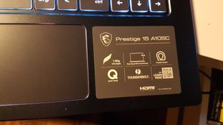 Portátil MSI Prestige 15 A10SC Negro