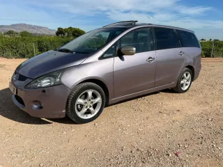 Mitsubishi Grandis 2007