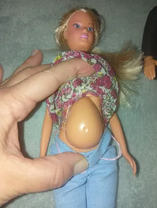 Muñeca Barbie embarazada y Ken