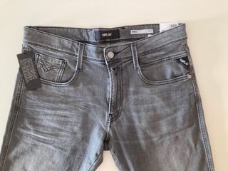 Replay Anbass. Pantalón vaquero slim. W33 L34