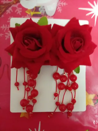 Pendientes flamenca flor roja