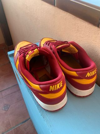 Nike Dunk Low Rojo y Amarillo