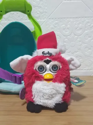 Furby Navidad Edición Limitada con accesorios