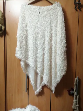 Poncho pelo sintético