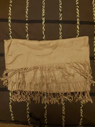 Pasmina Beige con Flecos