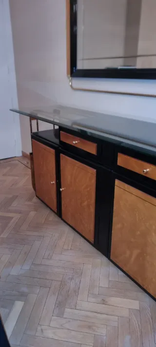 Aparador moderno cristal y madera