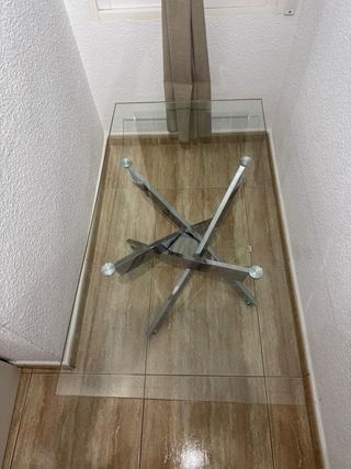 Mesa de centro cristal y metal plateado