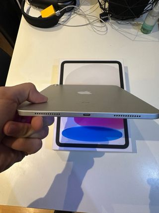 iPad 10ª Gen 64GB Plata