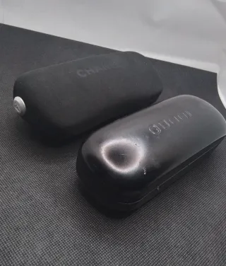 Estuches fundas gafas Chanel y Gucci vintage