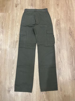 Lote 3 pantalones cargo (marrón, verde, rosa)