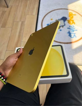 iPad 10ª Gen Amarillo