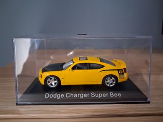 Modellino Dodge Charger SRT8 Super Bee 2007 Norev