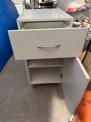 Mueble blanco cocina/oficina