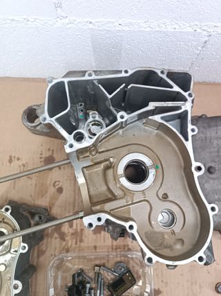 Bloque caja motor BMW C400GT C400X 2018 a 2025