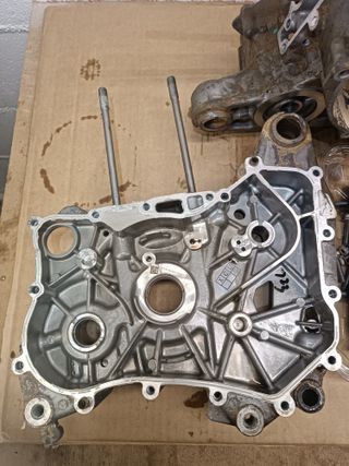 Bloque caja motor BMW C400GT C400X 2018 a 2025