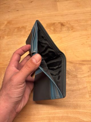 Cartera de piel MyWalit negra