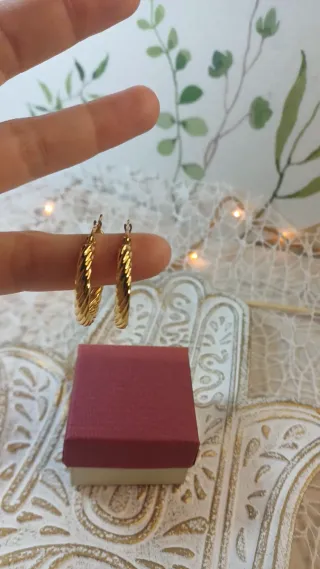 Pendientes Aro Rizado Chapado Oro 18k