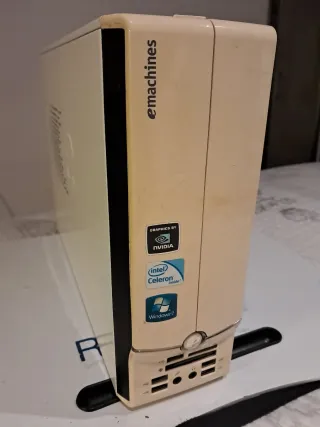 Torre eMachines EL1830