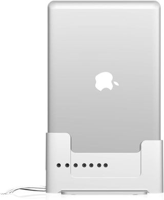 Base Henge Docks MacBook Pro 2009