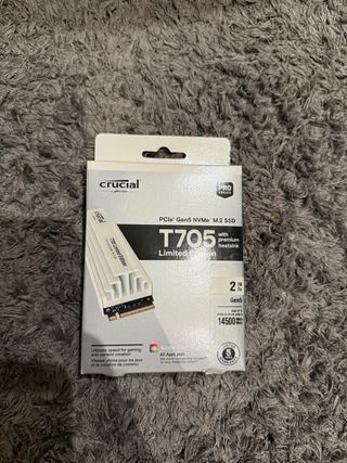 Crucial T705 SSD 2TB PCIe Gen5 NVMe