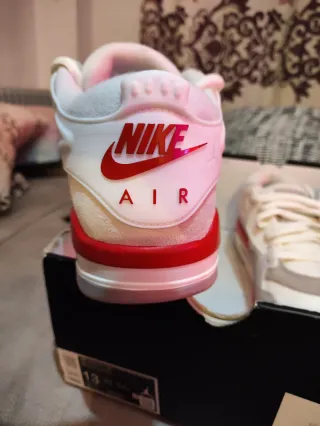 Zapatillas Jordan 4RM Gris Rojo Blanco