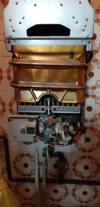 fontanero calefactor tecnico de calderas y gas