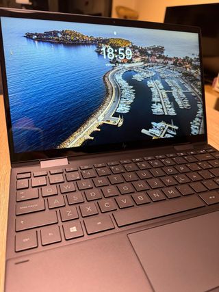 HP Envy x360 13.3 Táctil 2 en 1 Convertible