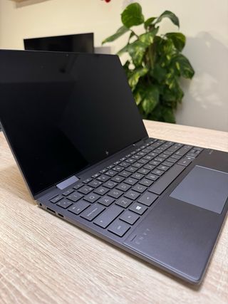 HP Envy x360 13.3 Táctil 2 en 1 Convertible