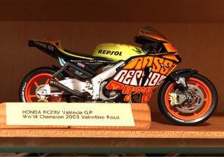 Colección motos GP 1/43.