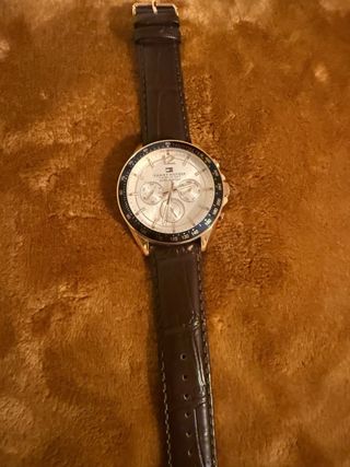 Orologio Tommy Hilfiger /nuovissimo 100€ fisso