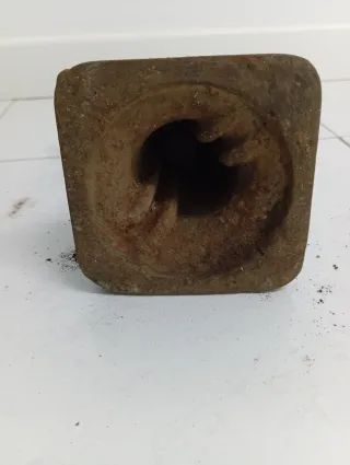 Gato antiguo de hierro fundido