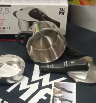 Olla WMF Perfect 2.5L Inducción