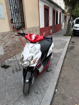Yamaha Jog RR