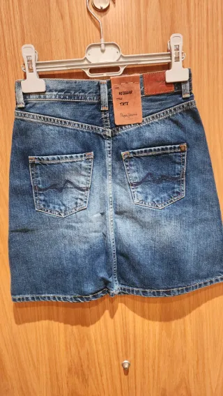 Falda Pepe Jeans XXS nueva. Sin estrenar. Con etiq