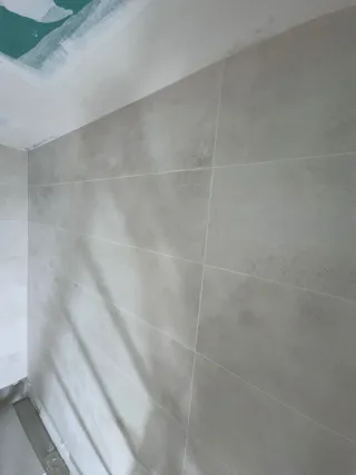 Servicio de colocación de baldosas