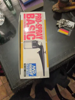 MR. HOBBY PRO-SPRAY BASIC Aerógrafo