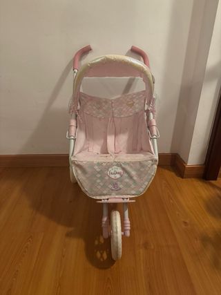 Carrito de muñecas rosa