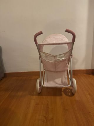 Carrito de muñecas rosa
