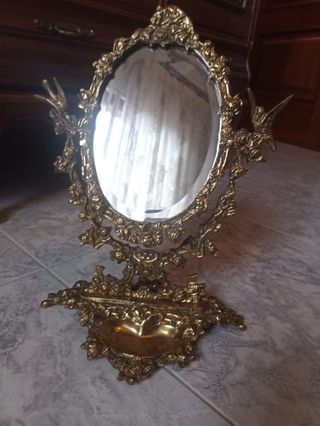 Espejo de tocador antiguo dorado