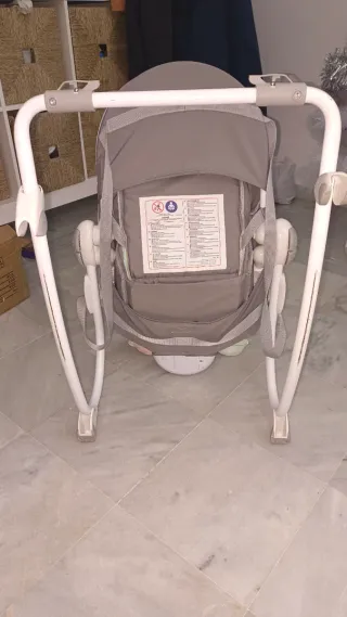 Hamaca bebé con arco de juegos