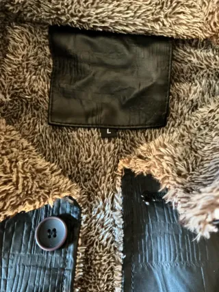 Chaqueta polipiel negra