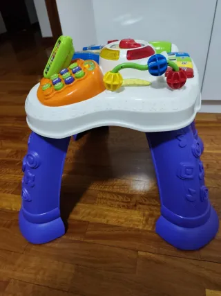 Mesa de actividades VTech para bebés