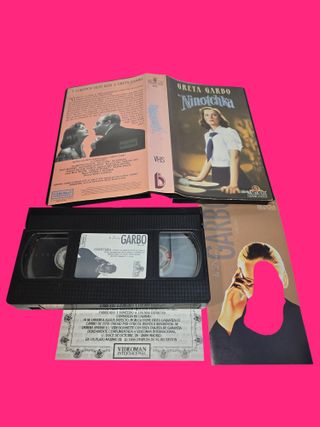 PELICULA VHS "NINOTCHKA" GRETA GARBO