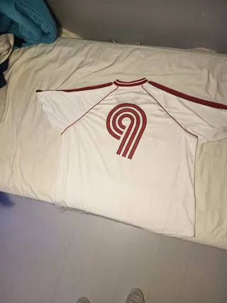 Camiseta The Underground League