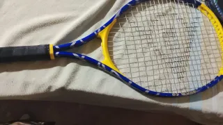 Raquetas de Tenis Pro y Stratoss