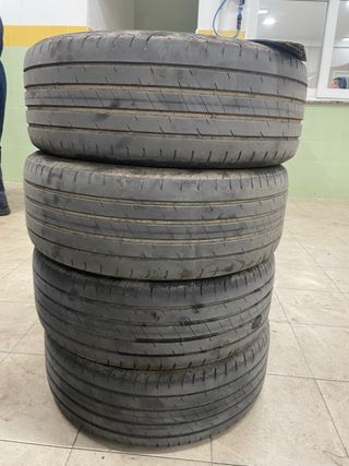 Neumáticos de coche