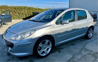 Peugeot / 307 2.0 HDi XS!! 135cv
