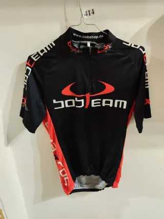 Maglia ciclismo BOSTeam nera e rossa