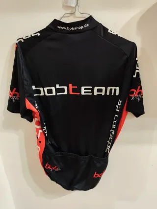 Maglia ciclismo BOSTeam nera e rossa